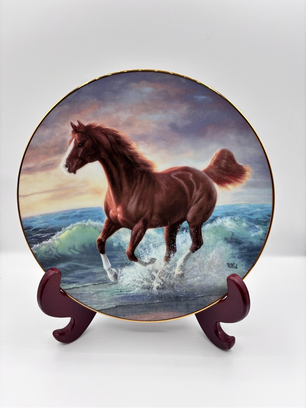 Chestnut Horse Decorative Ceramic Plate with Gold Rim
